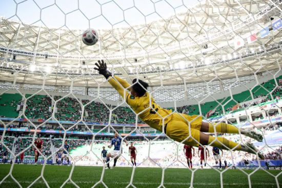 级球员的续 级球员的续