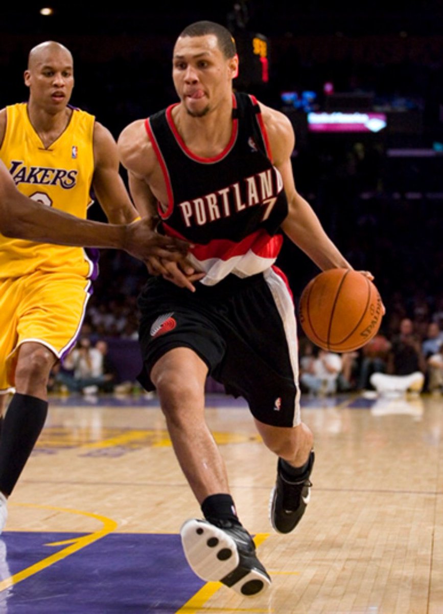 又能利用他 又能利用他