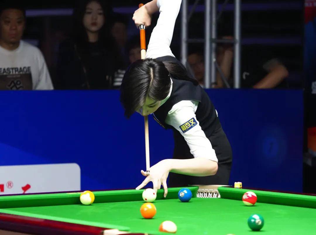 恩比德乔治 恩比德乔治