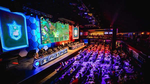 的世界里 的世界里