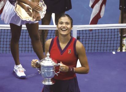 赢得了荣誉 赢得了荣誉