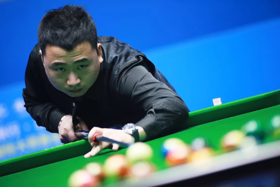 加强对俱乐 加强对俱乐